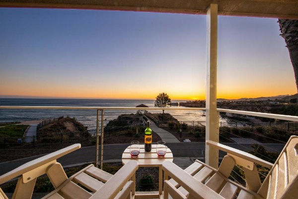 Inn at the Cove image 17